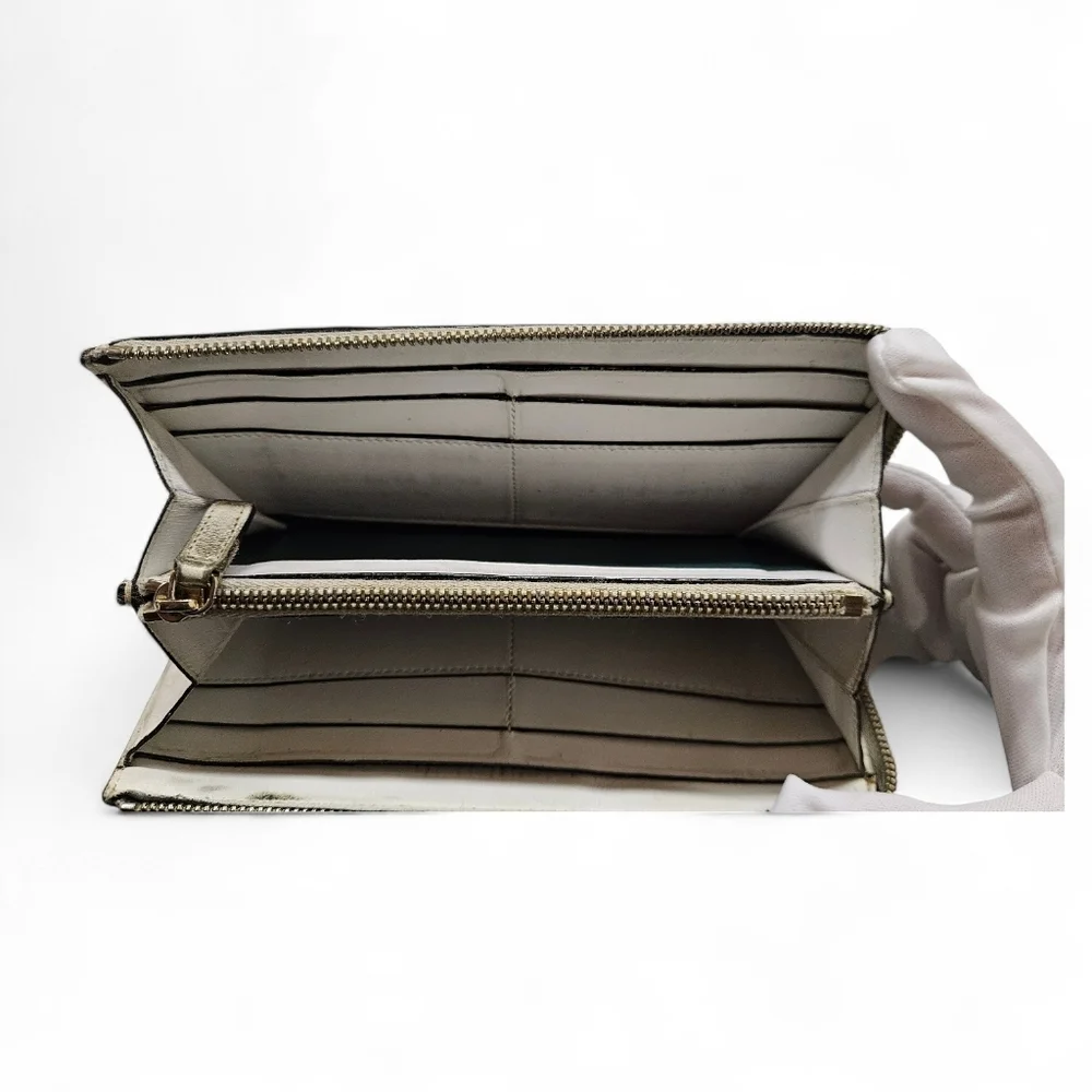 Bvlgari Zippered Seepento Wallet In Cream And Gold